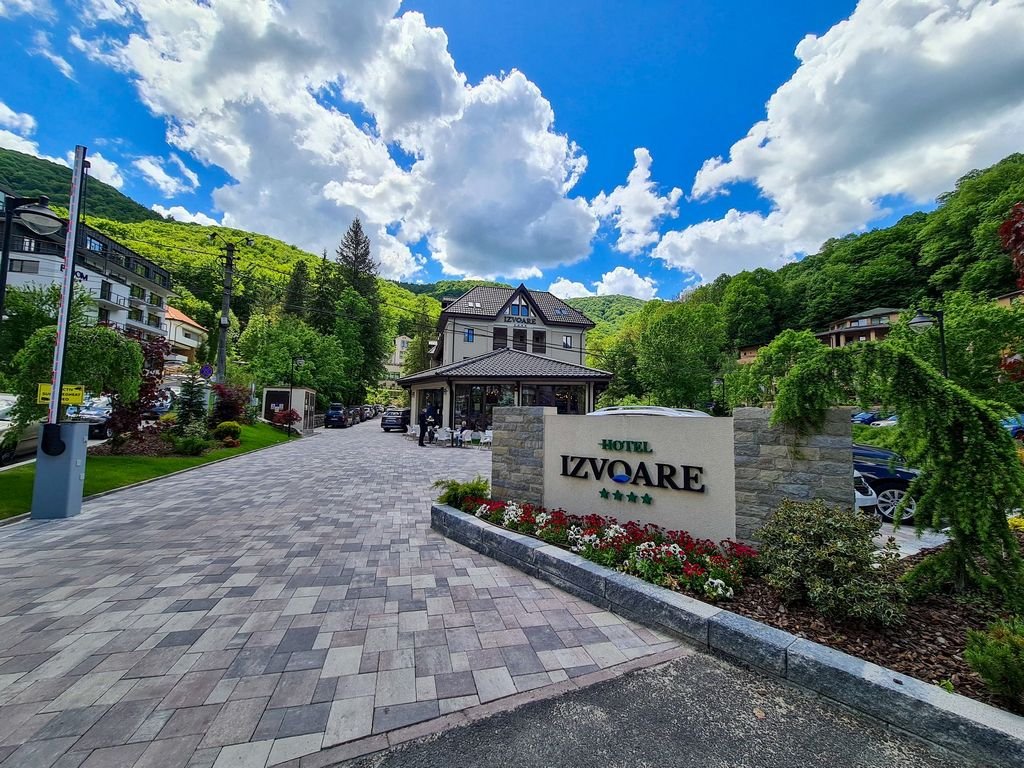 Hotel Izvoare